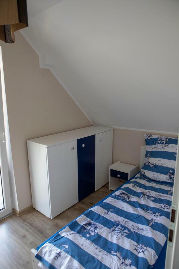 Holiday home Jastrzebia Marina - Komfortowe Caloroczne
